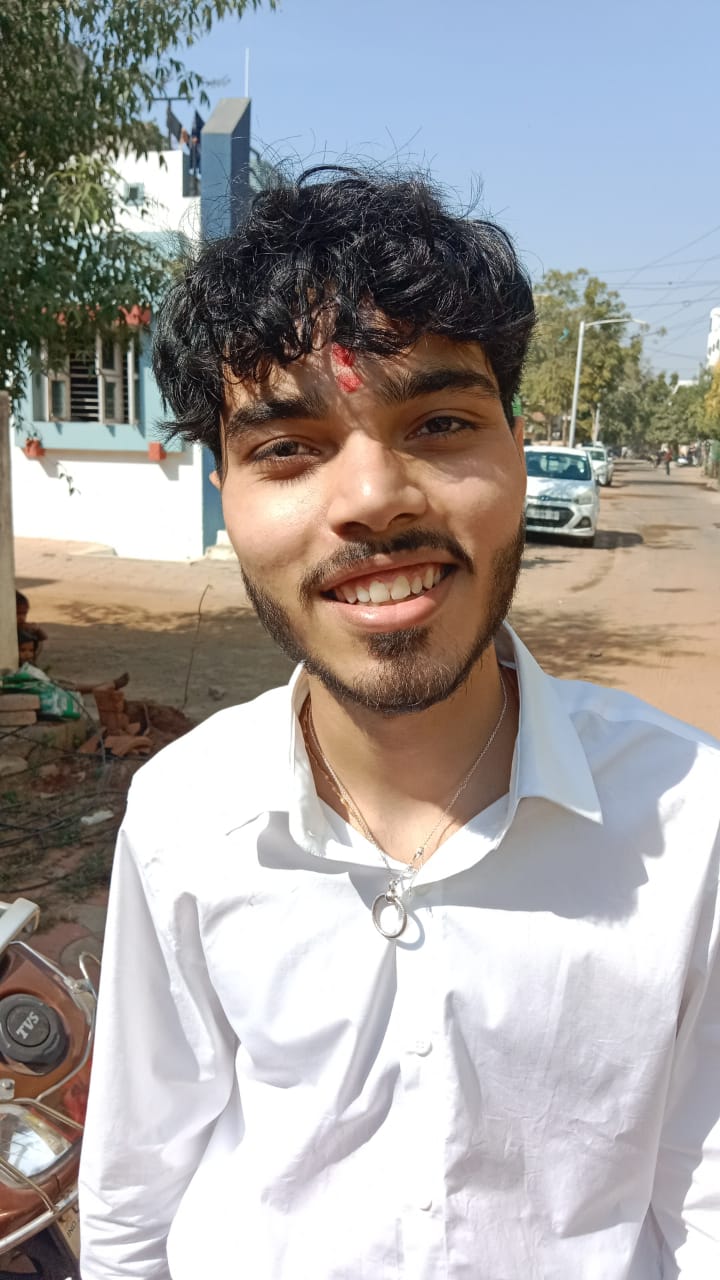 Client - Priyanshu Vora